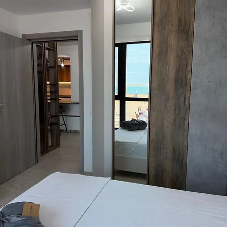 Aqua Villa By The Sea-3